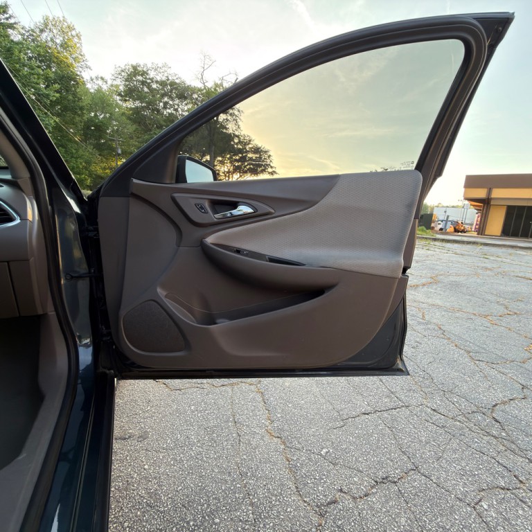 2020 Chevrolet Malibu Image 21