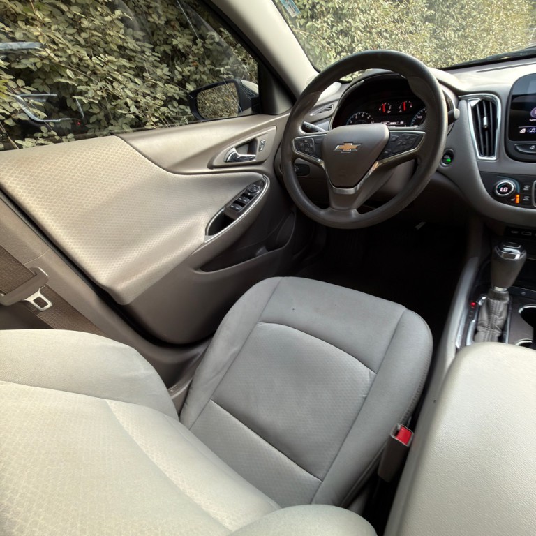2020 Chevrolet Malibu Image 28