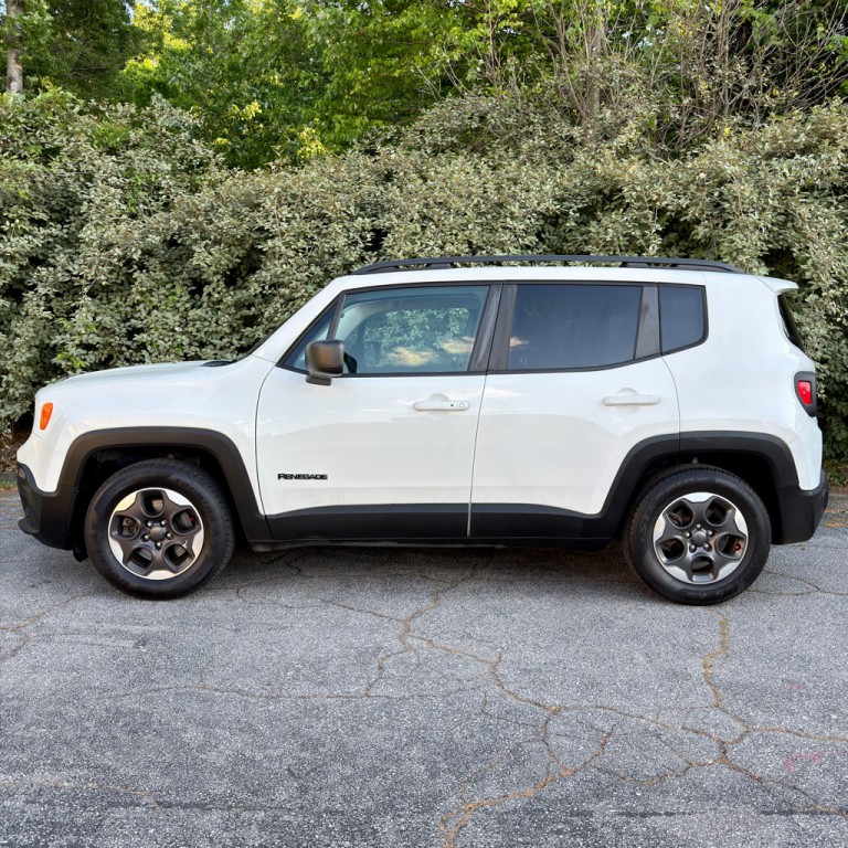 2017 Jeep Renegade Image 1
