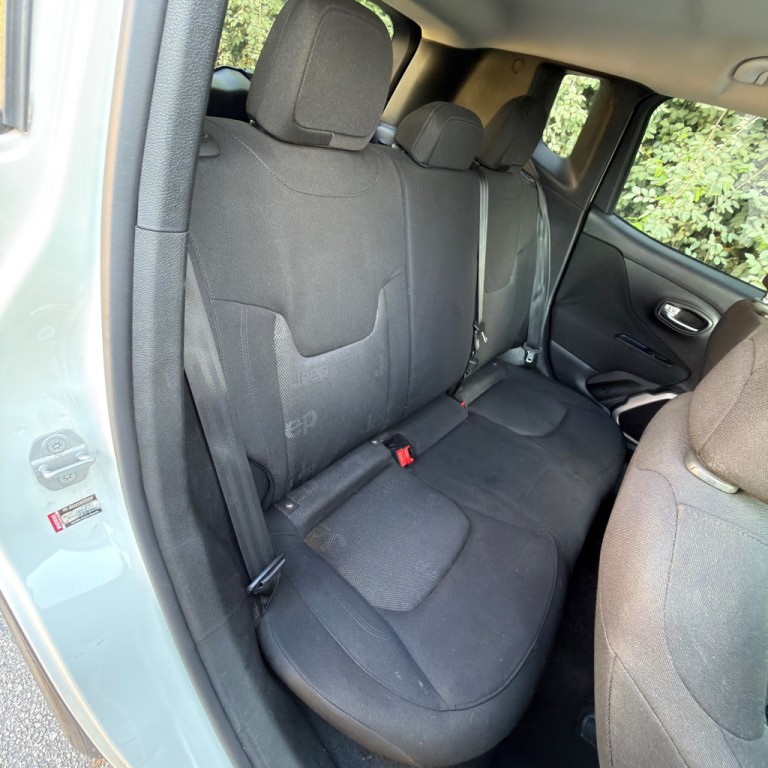 2017 Jeep Renegade Image 15