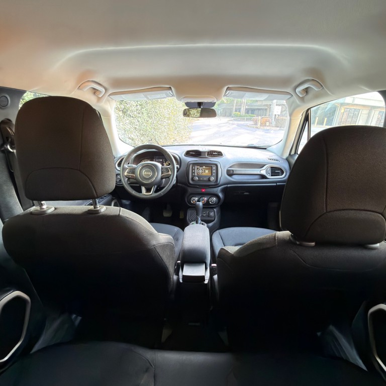 2017 Jeep Renegade Image 21