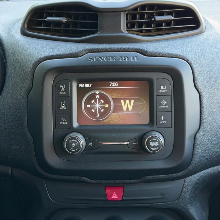 2017 Jeep Renegade Image 26