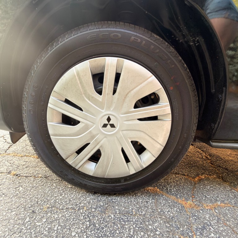 2024 Mitsubishi Mirage Image 44