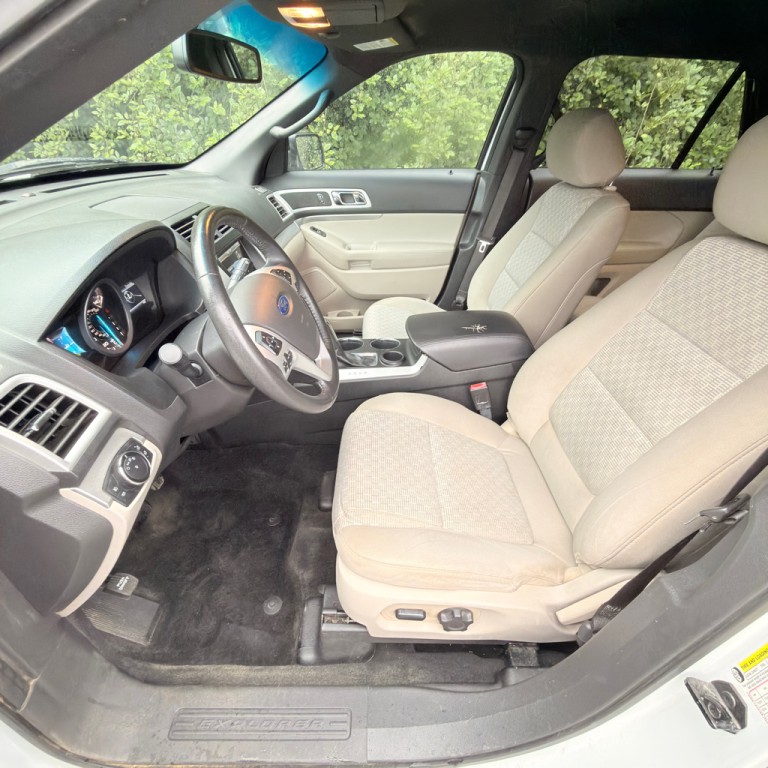 2014 Ford Explorer Image 10