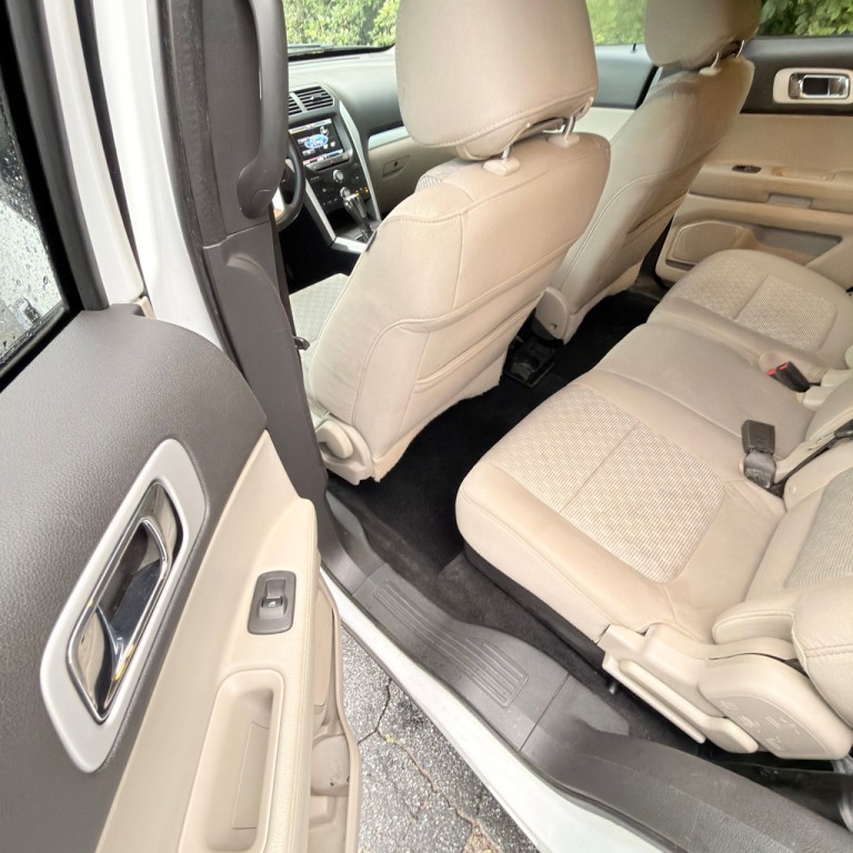 2014 Ford Explorer Image 12