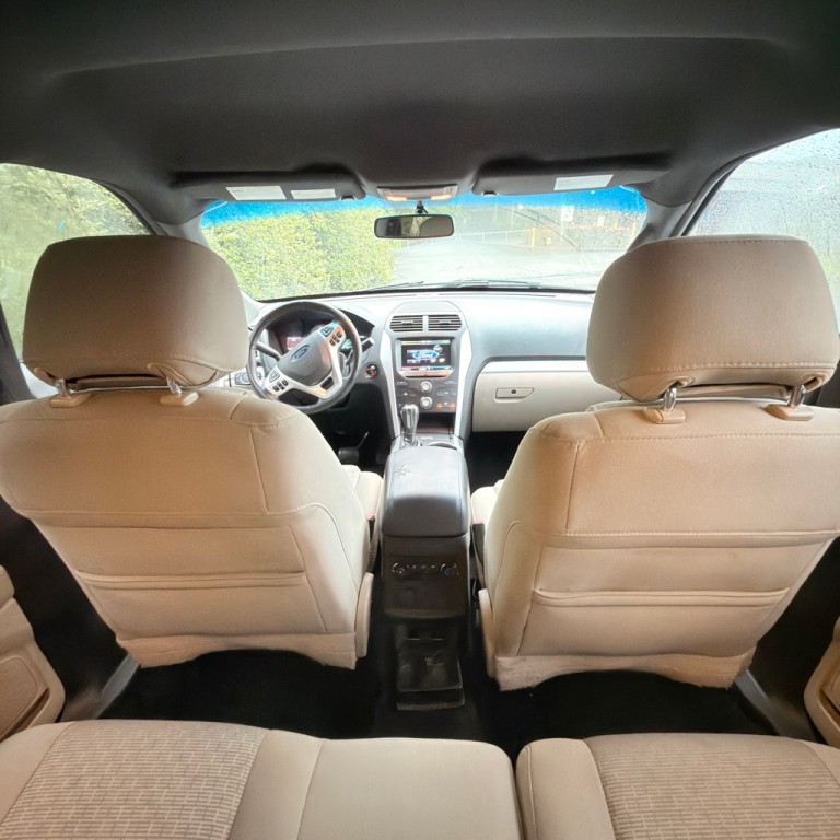 2014 Ford Explorer Image 30