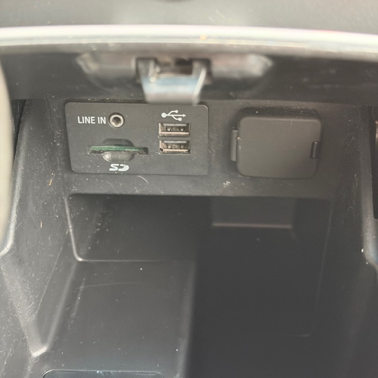 2014 Ford Explorer Image 37