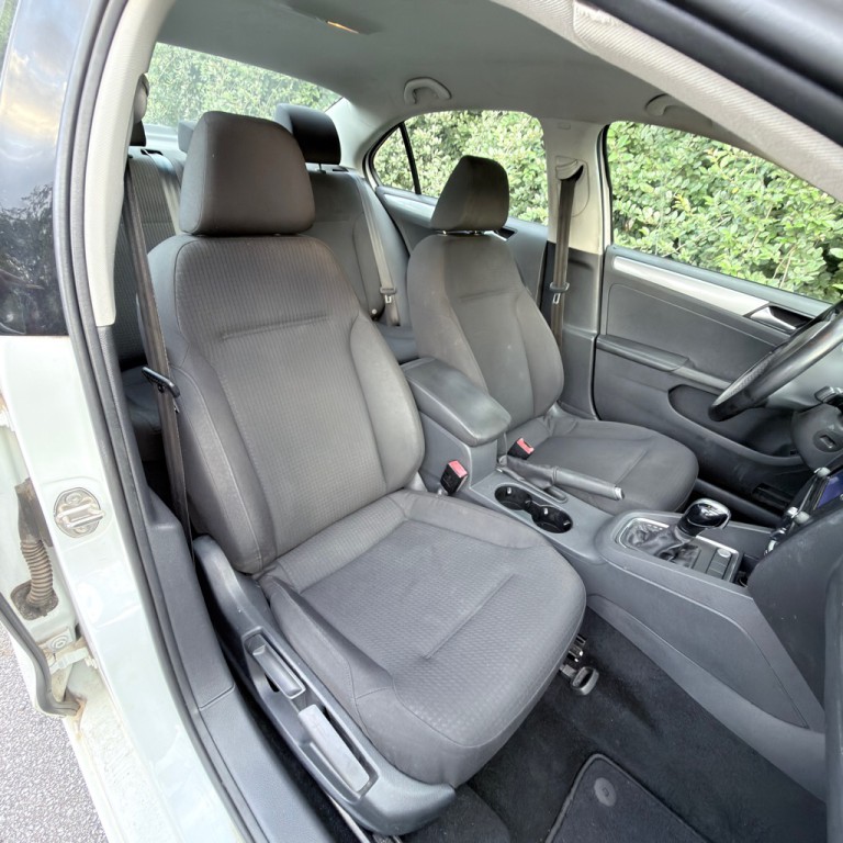 2016 Volkswagen Jetta Image 26