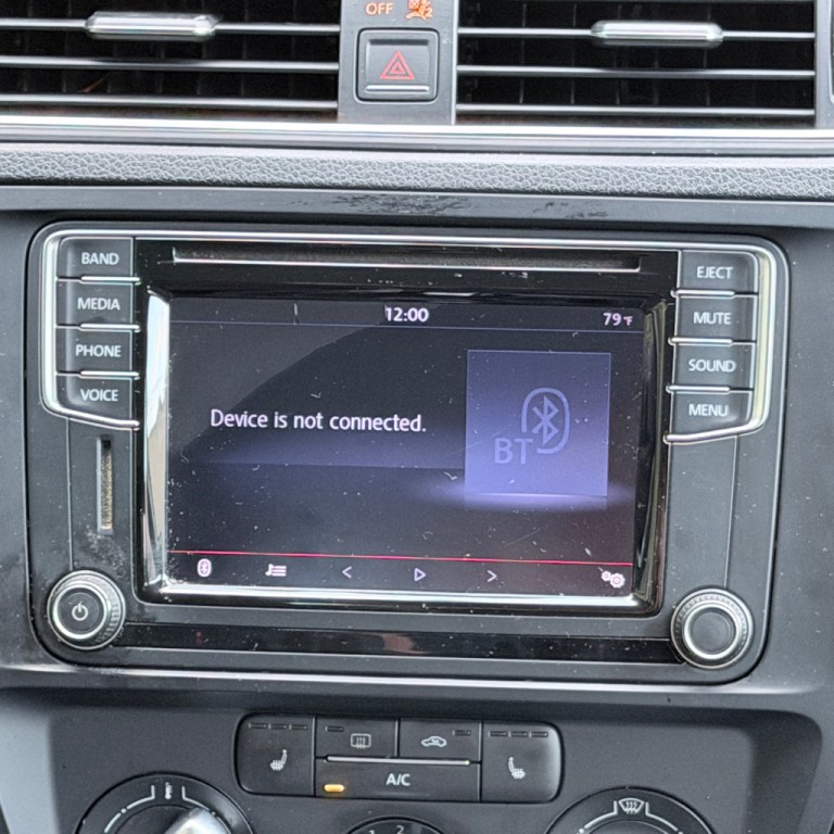 2016 Volkswagen Jetta Image 33
