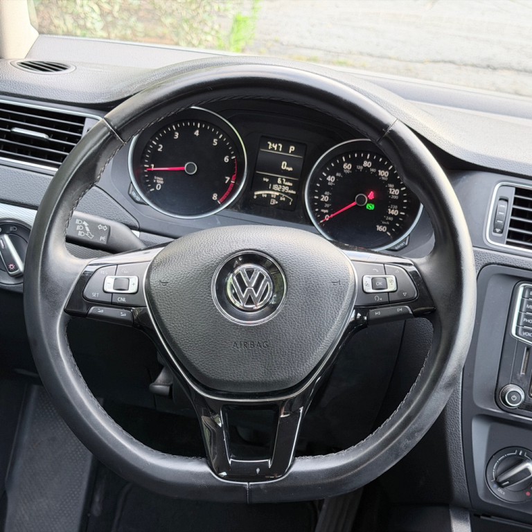 2016 Volkswagen Jetta Image 36