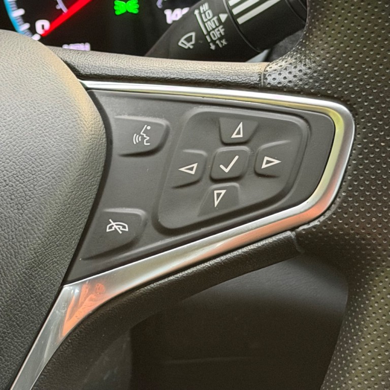 2023 Chevrolet Malibu Image 32