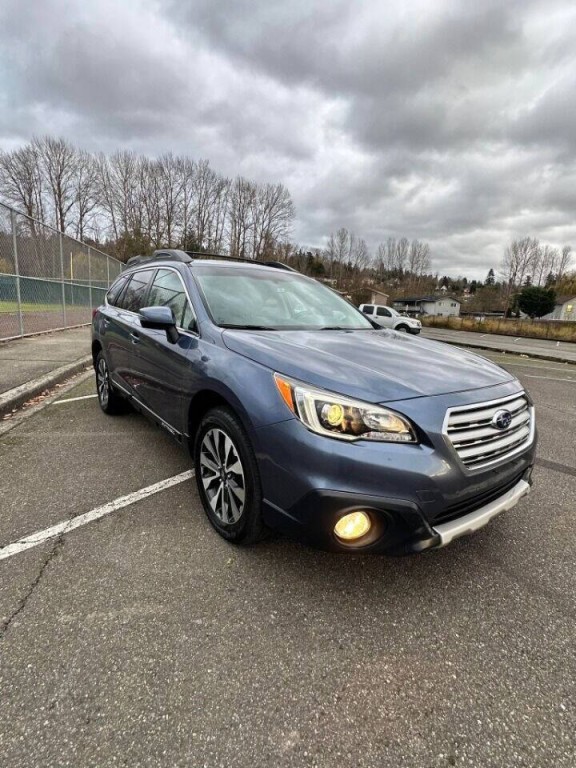 2015 Subaru Outback Image 2