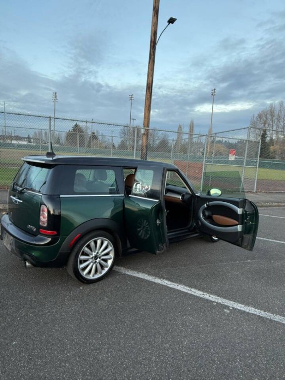 2013 MINI Cooper Clubman Image 10