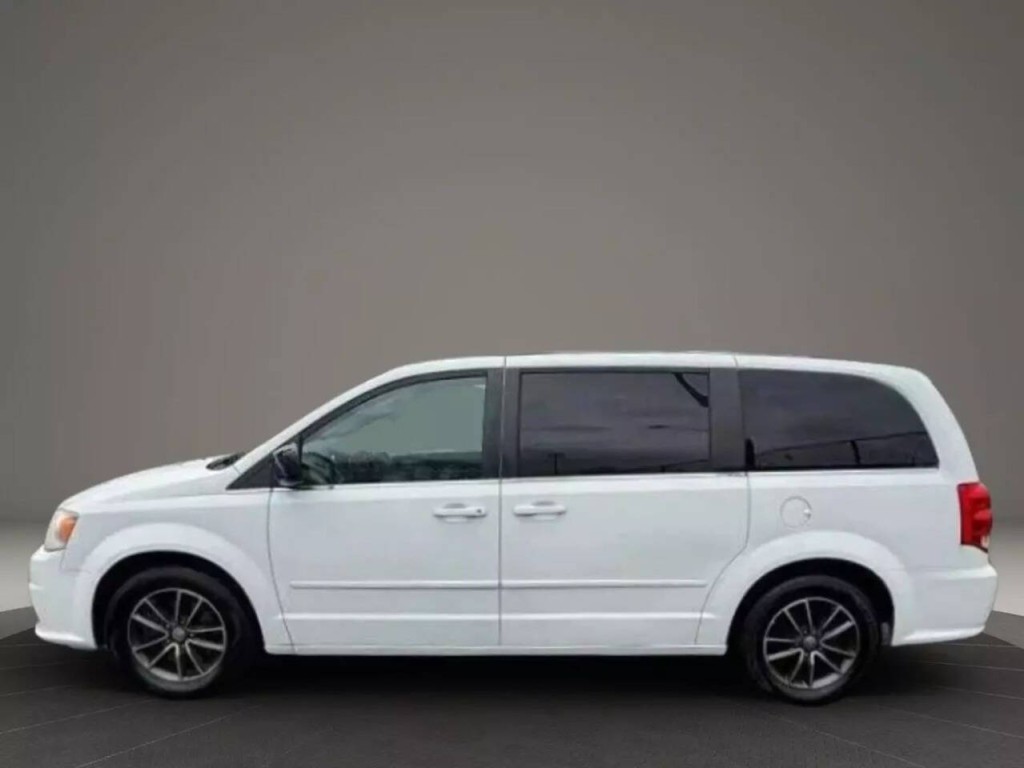 2017 Dodge Grand Caravan Image 9