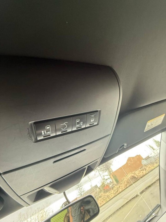 2017 Dodge Grand Caravan Image 8