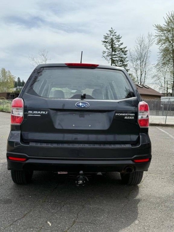 2014 Subaru Forester Image 4