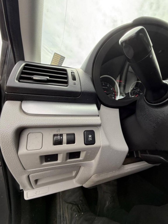 2014 Subaru Forester Image 9