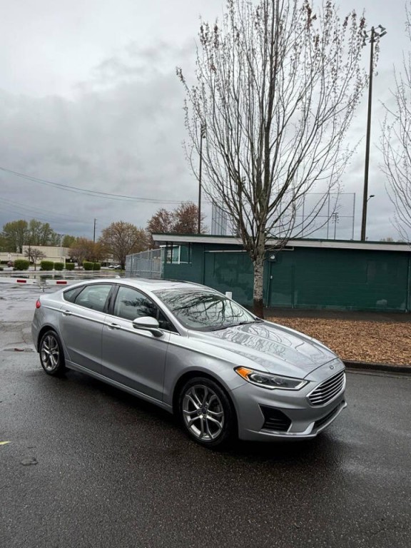 2020 Ford Fusion Image 1