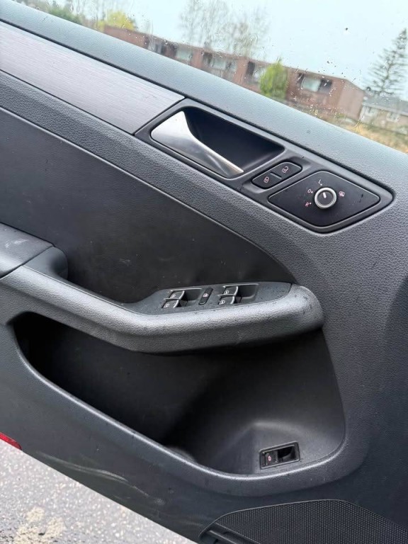 2013 Volkswagen Jetta Image 7