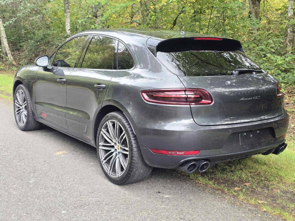 2017 Porsche Macan Image 5