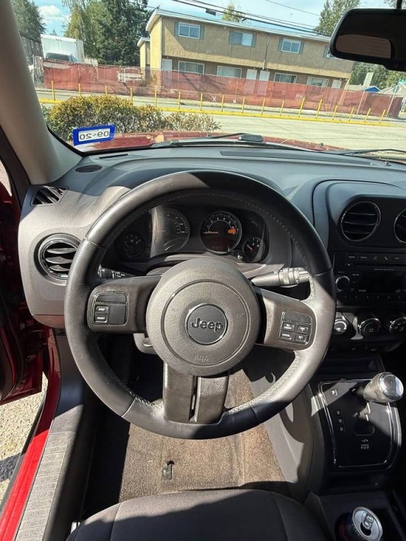 2016 Jeep Patriot Image 9