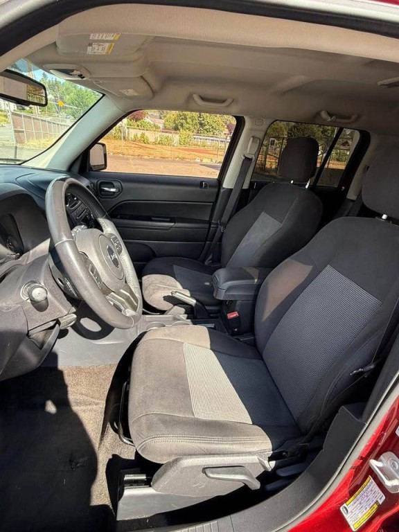 2016 Jeep Patriot Image 13