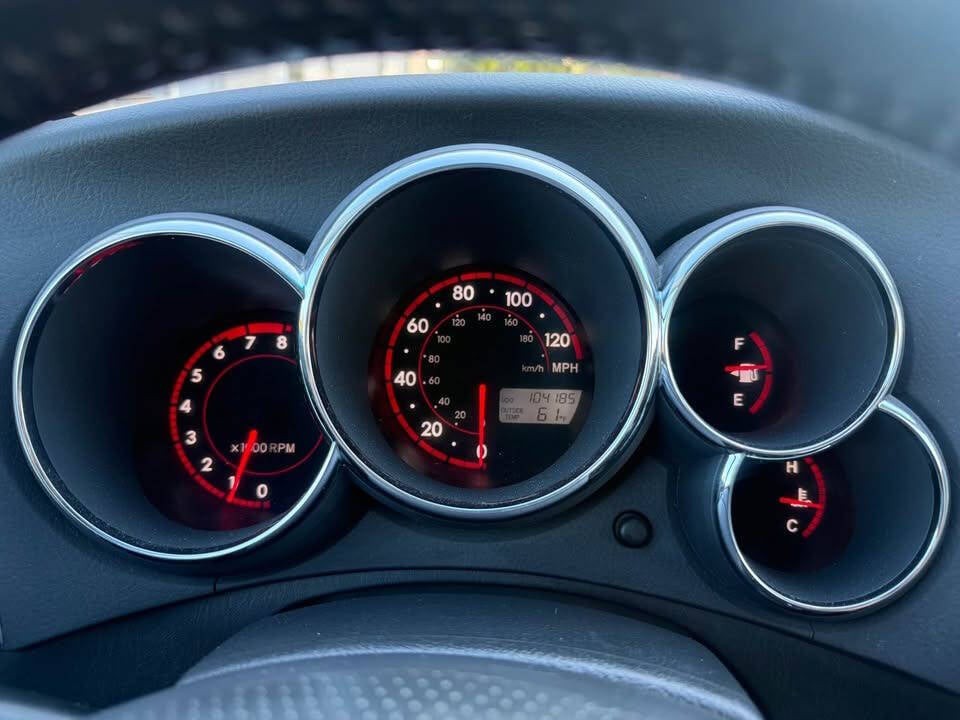 2005 Toyota Matrix Image 5