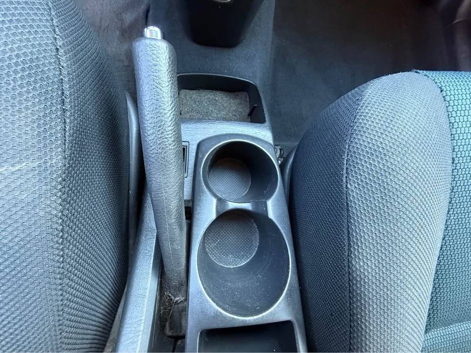 2005 Toyota Matrix Image 15