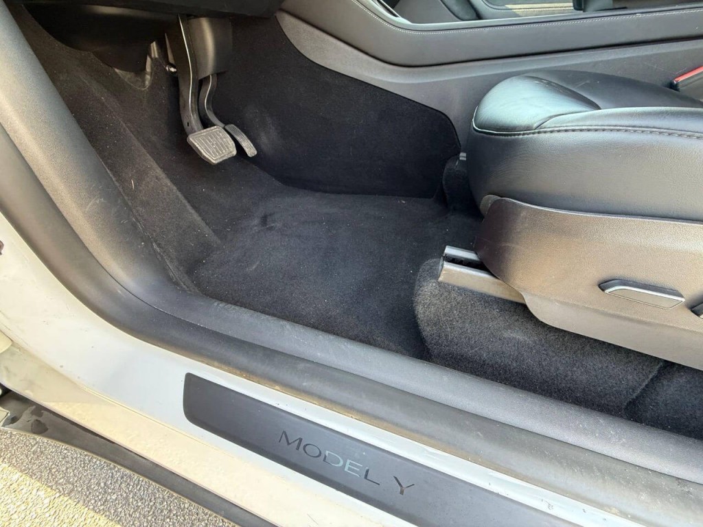 2021 Tesla Model Y Image 6