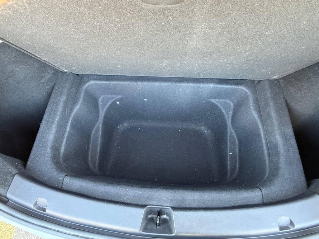 2021 Tesla Model Y Image 14