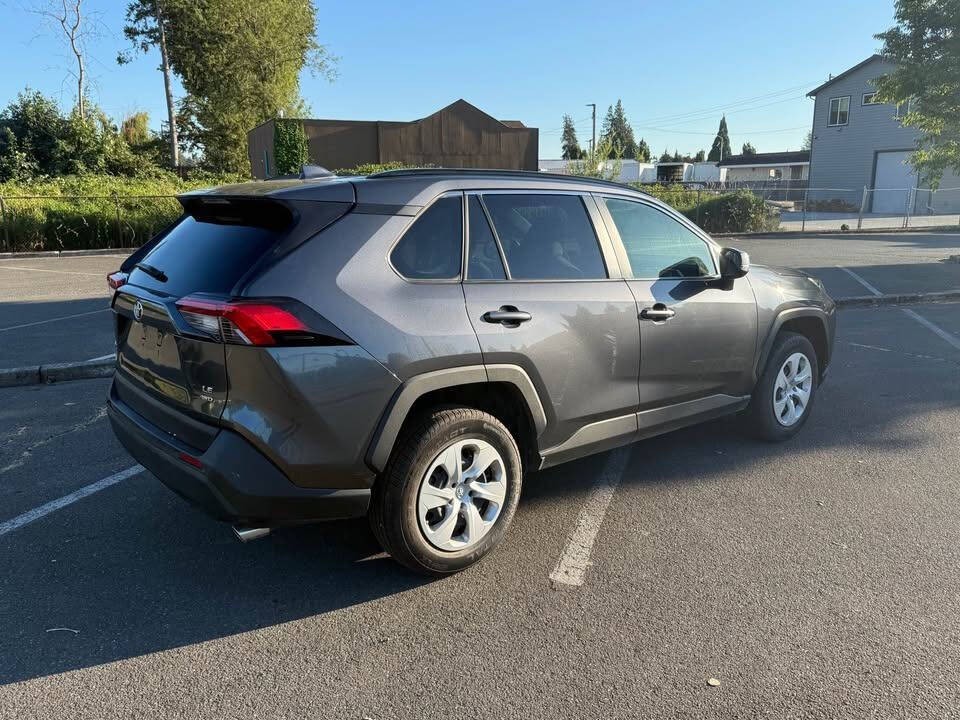 2021 Toyota Rav4 Image 3