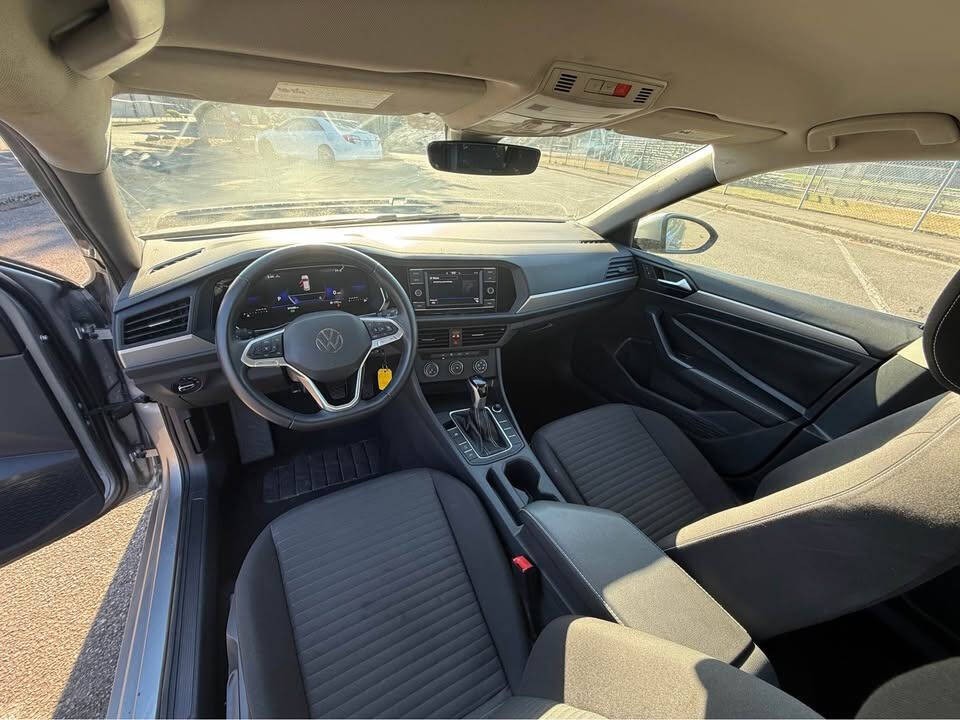 2024 Volkswagen Jetta Image 16