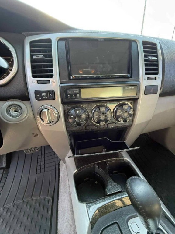 2003 Toyota 4Runner Image 15