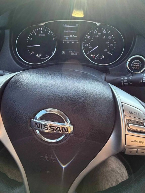 2015 Nissan Rogue Image 13