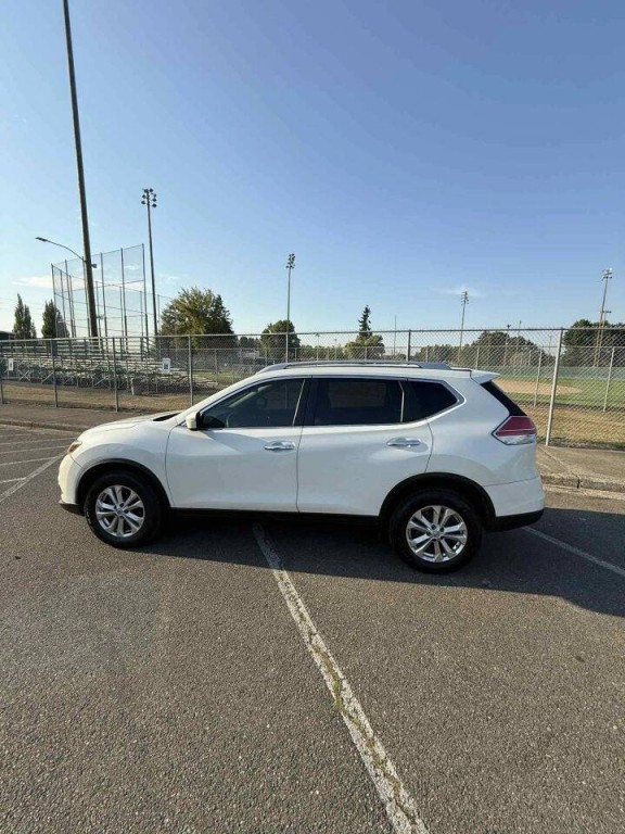 2015 Nissan Rogue Image 26