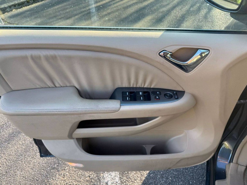2006 Honda Odyssey Image 6