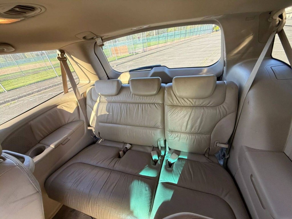 2006 Honda Odyssey Image 14