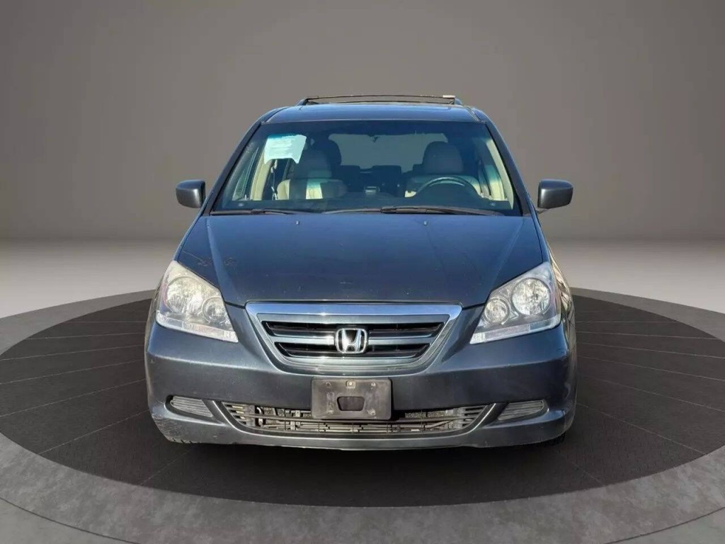 2006 Honda Odyssey Image 2