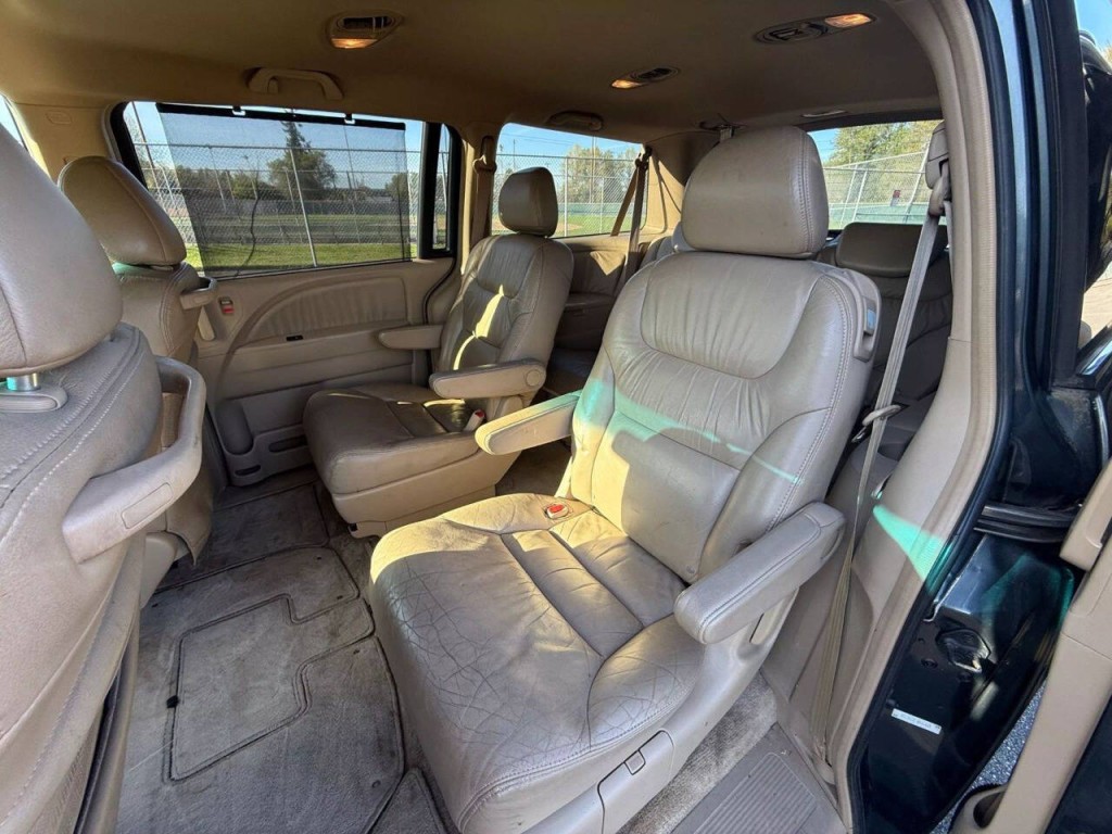 2006 Honda Odyssey Image 12