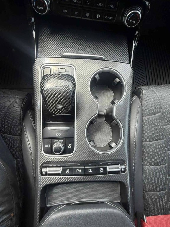 2022 Kia Stinger Image 8