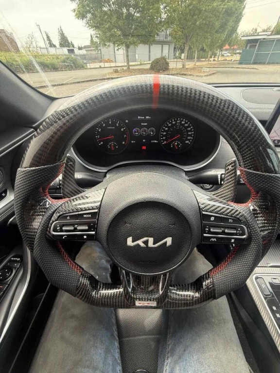2022 Kia Stinger Image 9