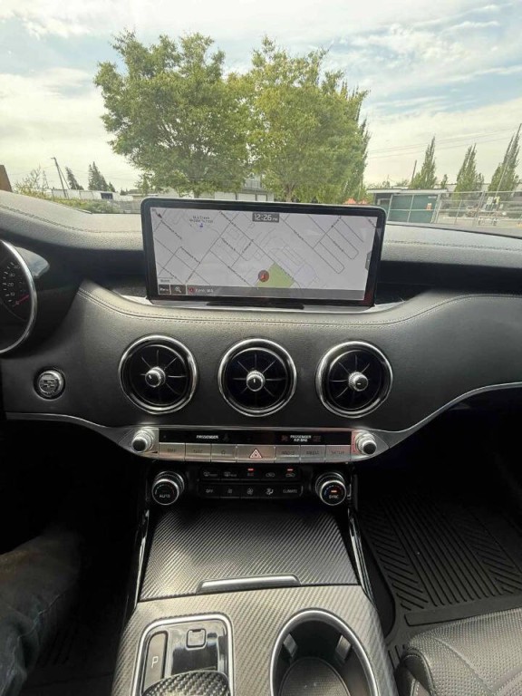 2022 Kia Stinger Image 20