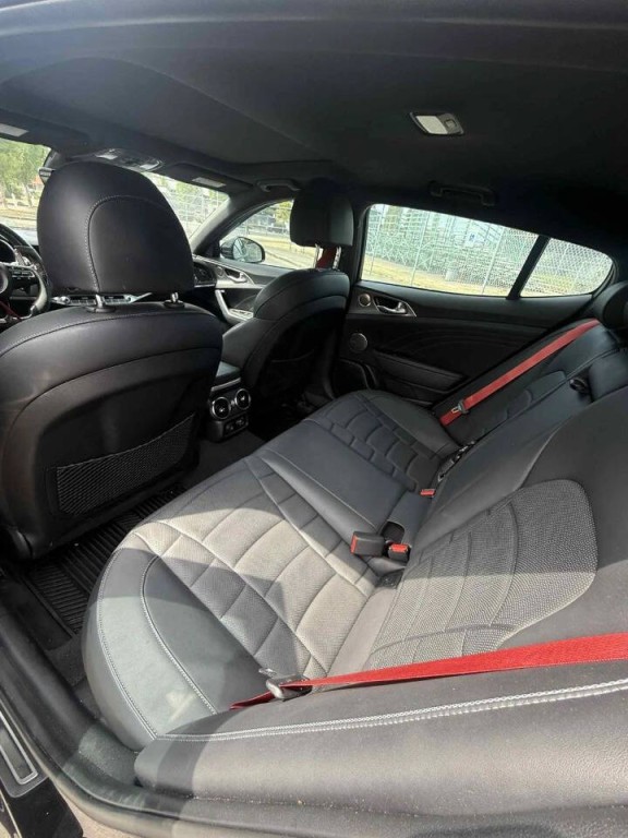 2022 Kia Stinger Image 23