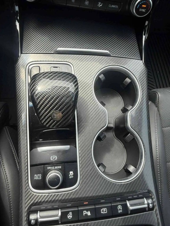 2022 Kia Stinger Image 28