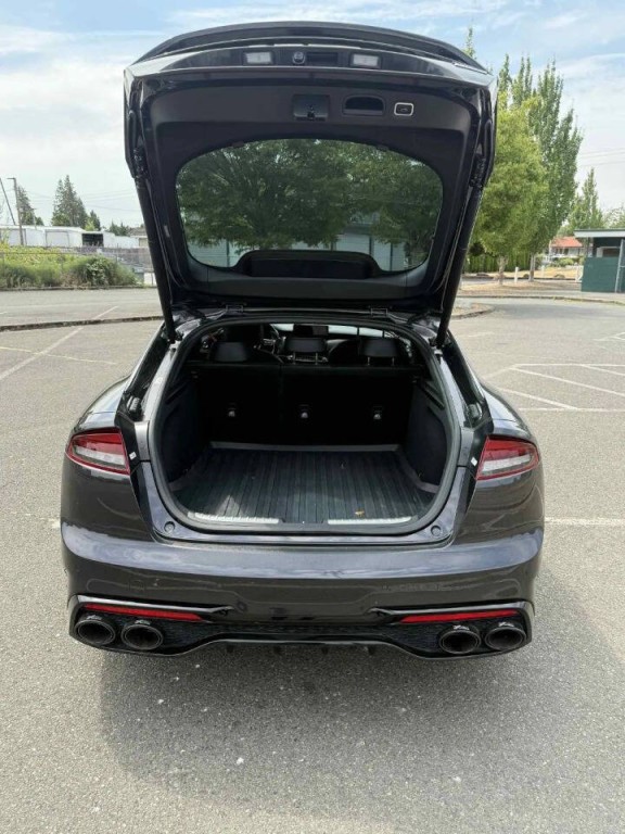 2022 Kia Stinger Image 54
