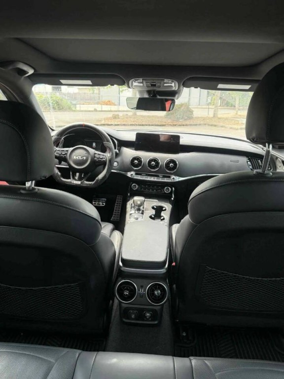 2022 Kia Stinger Image 55