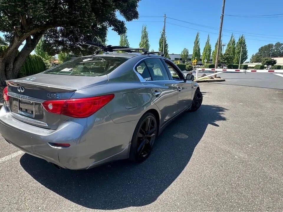 2015 INFINITI Q50 Image 4