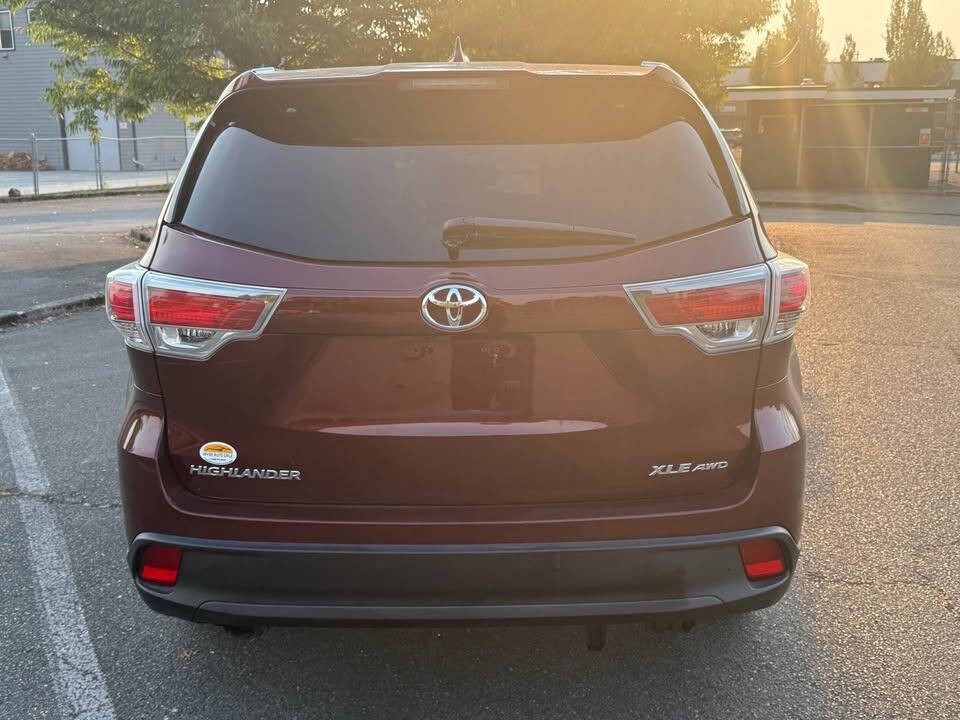 2015 Toyota Highlander Image 5