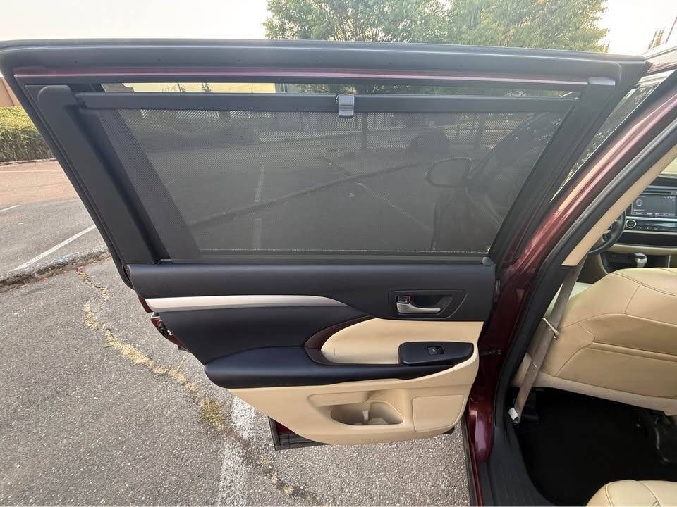 2015 Toyota Highlander Image 20
