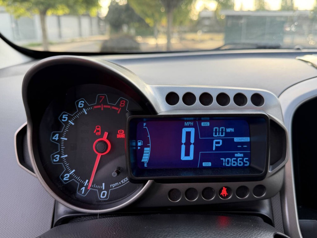 2016 Chevrolet Sonic Image 23